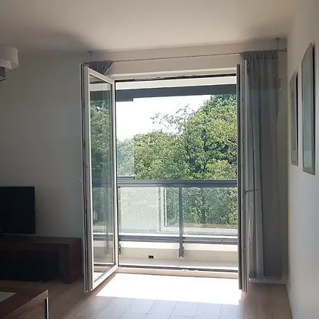 Hennela Apartament Parking Gratis